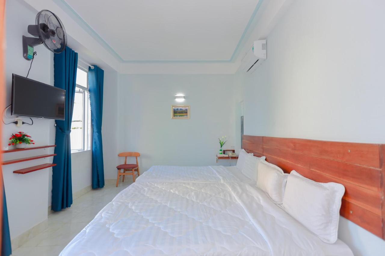 Sunny Flower Hotel Quy Nhon Exterior foto